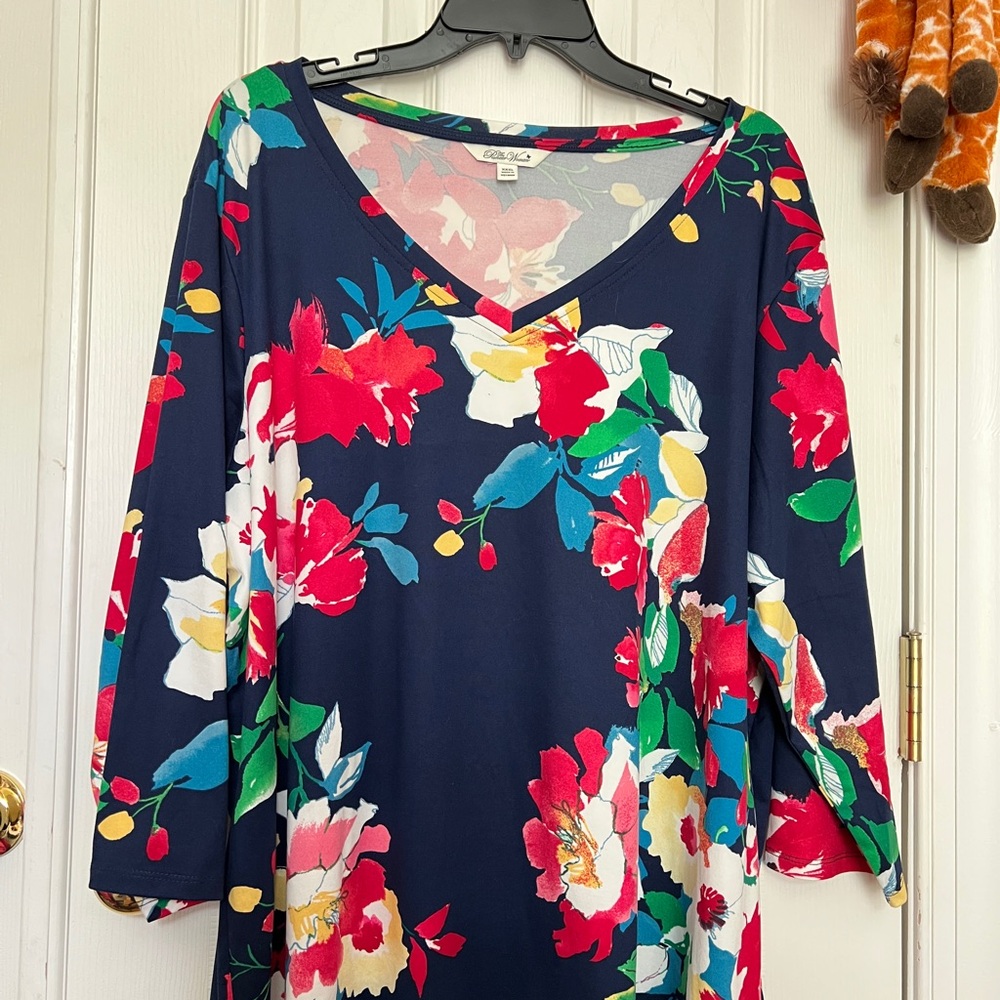 The Pioneer Woman Pink Floral V-Neck Blouse, NWOT